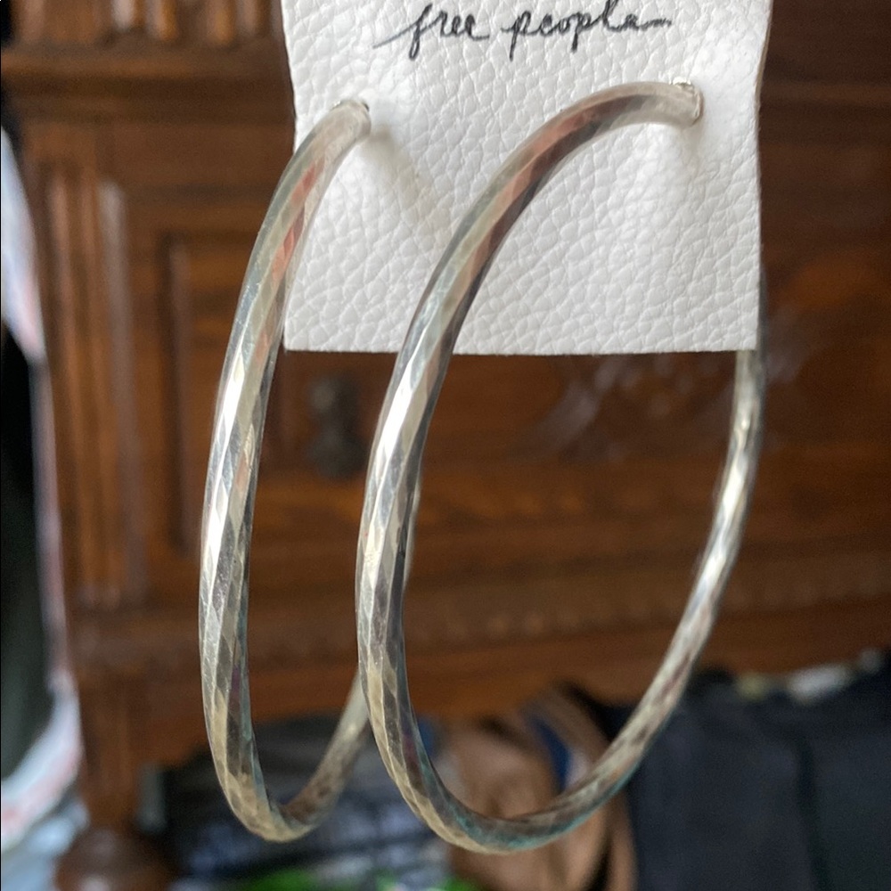 Chic Silver Hoop Earrings